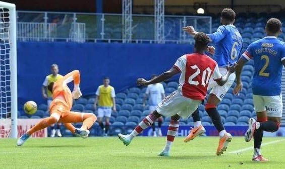  里尔新援首秀破门，助球队客场战平强敌  