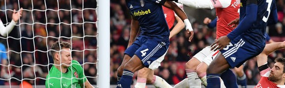  亚眠后防默契程度提升，法甲失球数稳步下降趋势