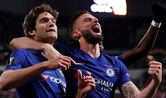  狼队定位球战术精妙，头槌攻门绝杀取关键分