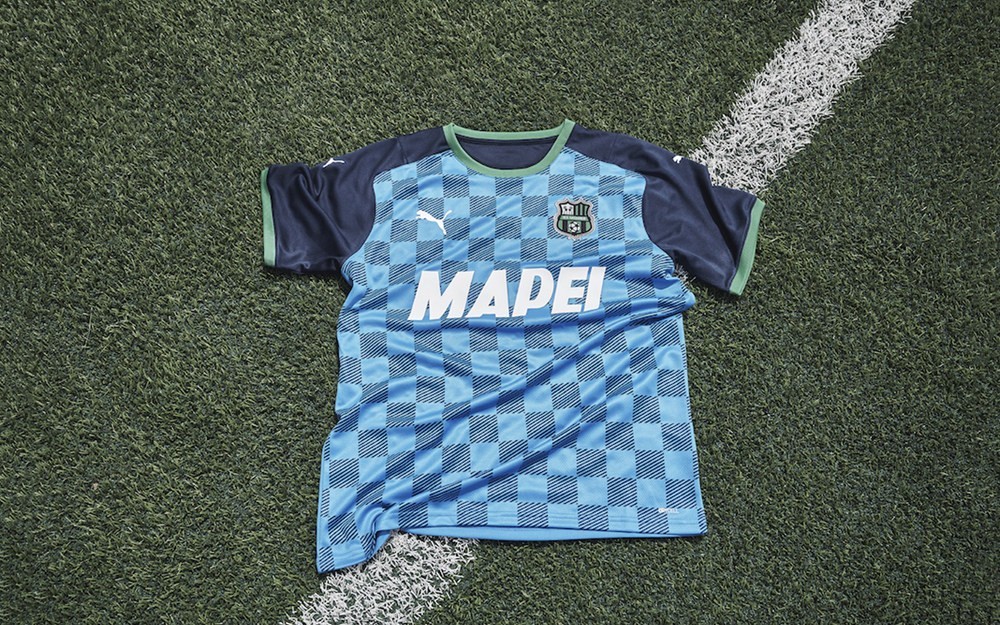  那不勒斯防线失误频出主场惨遭萨索洛逼平  