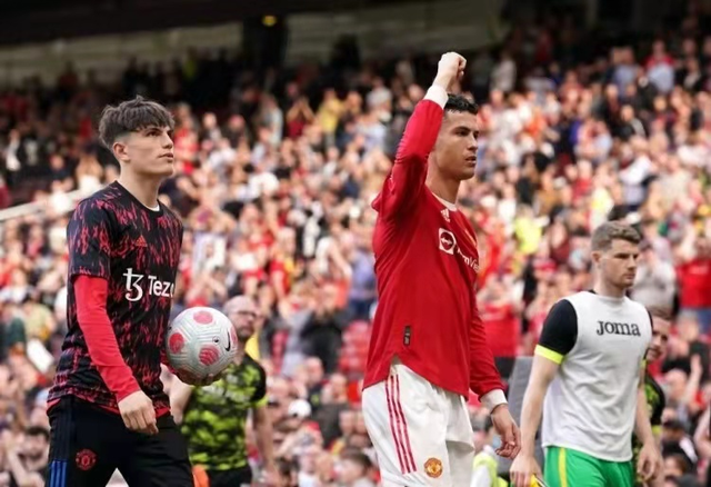  曼联新星加纳乔破门助红魔复仇  