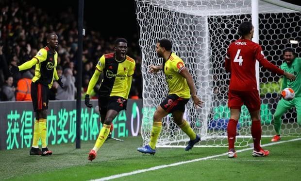  纽卡斯尔联爆冷击败利物浦，终结领头羊不败金身  