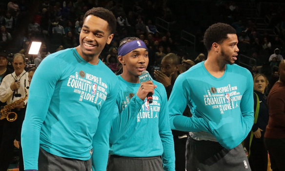  布里奇斯高效输出助队，篮网全民皆兵击败老鹰结束连败