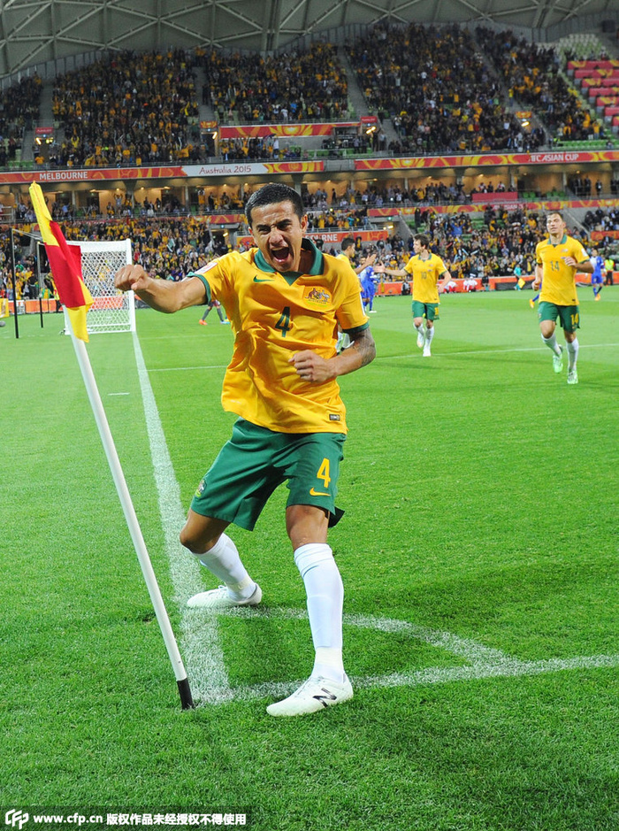  弗赖堡定位球战术奏效，精准打击斩获关键分